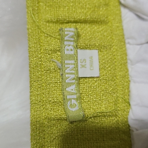 Gianni Bini Shorts With Side Pockets - Picture 3 of 5